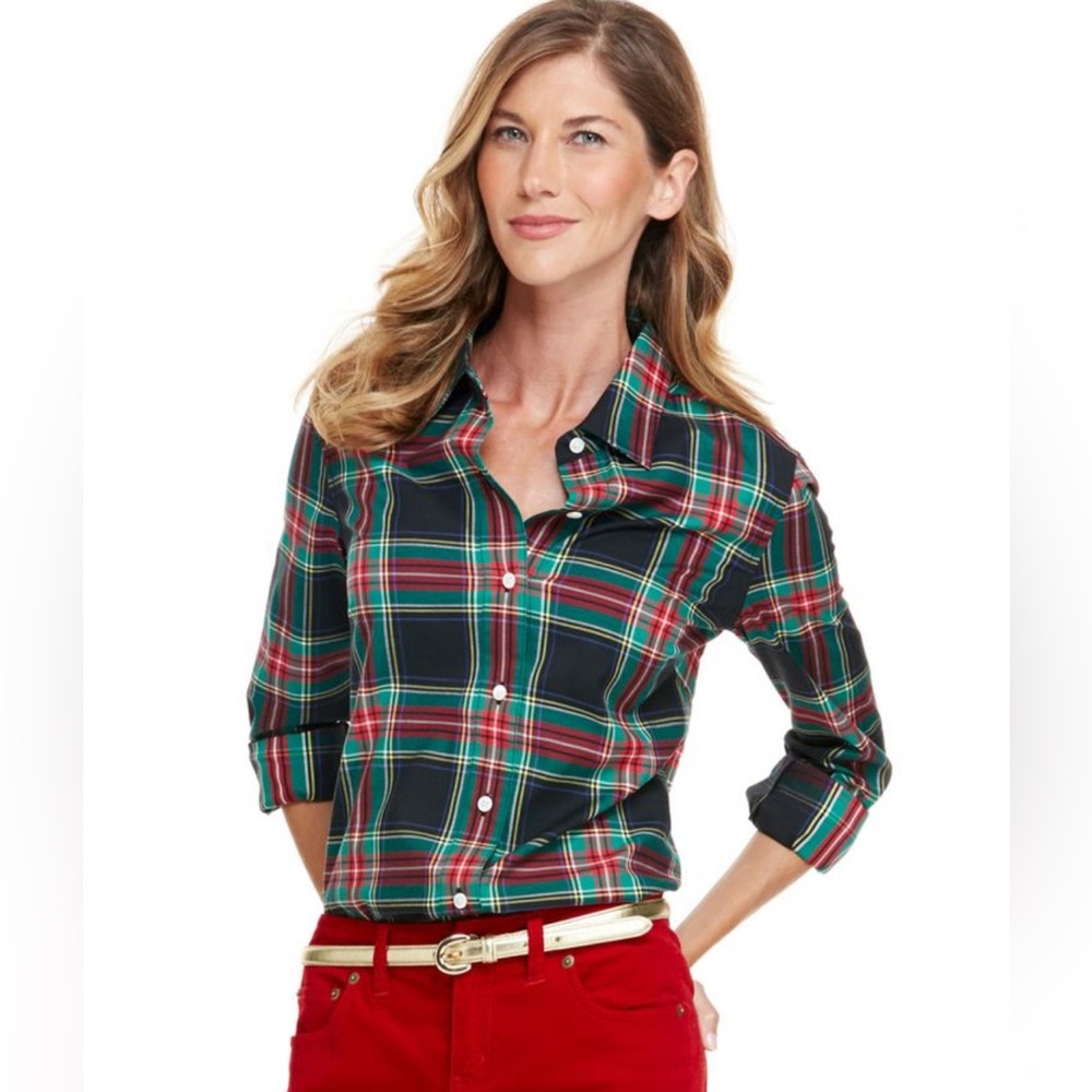 Vineyard Vines Woman’s Plaid Button-Up Shirt with Cashmere